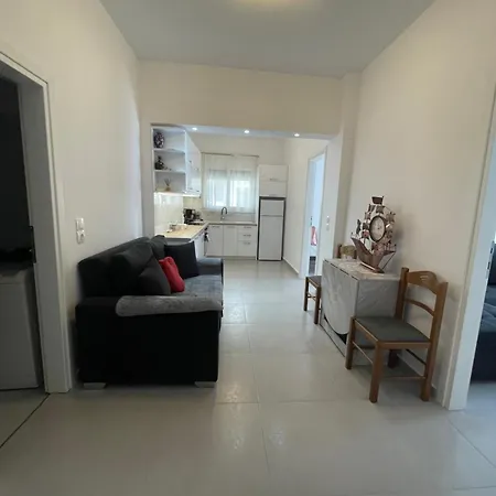 Iris Apartment Loutraki  Exterior photo