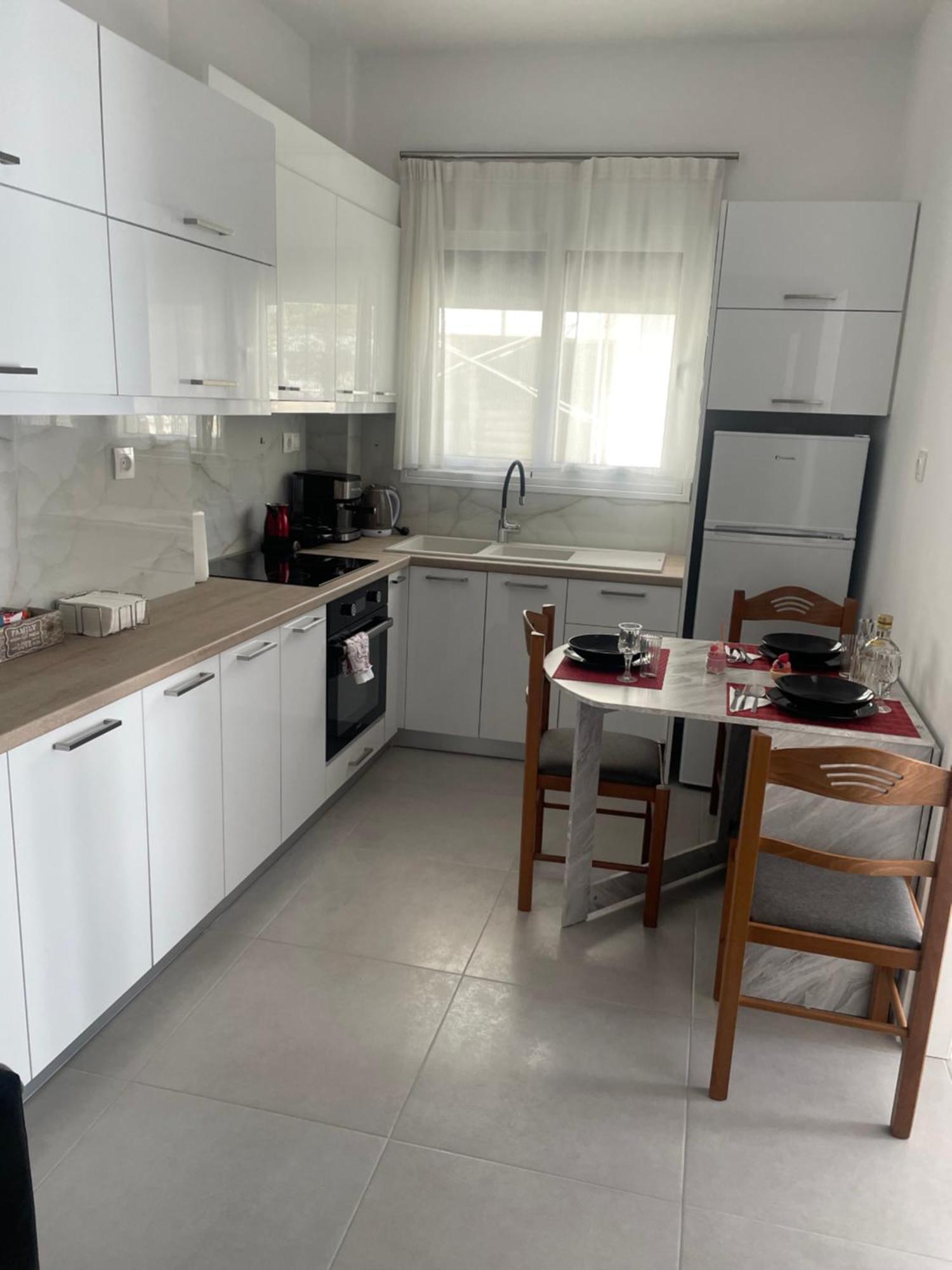 Iris Apartment
